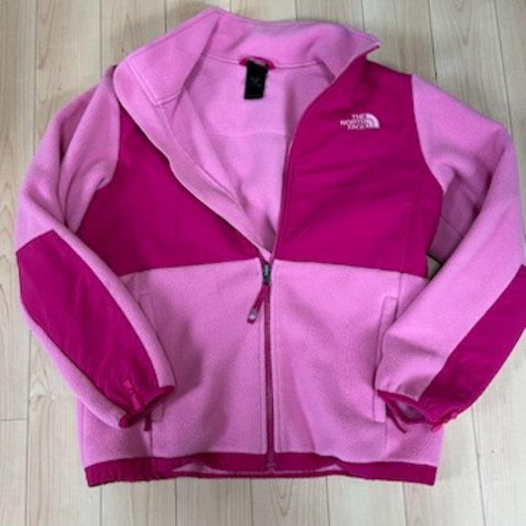The North Face Fleece Pink Jacket - Picture 2 of 6